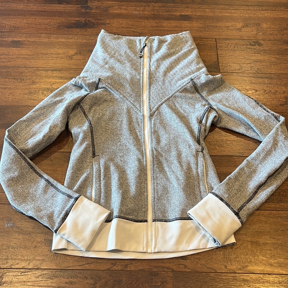 Lululemon Be Present Jacket - image 2